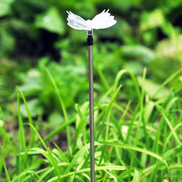 Liwanag ng Solar Butterfly Stick