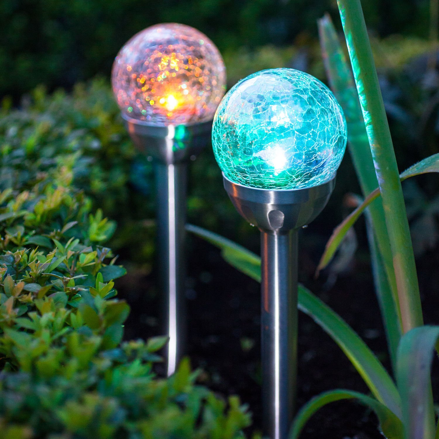 Solar garden lights paano gumawa ng magandang anti-theft na disenyo?